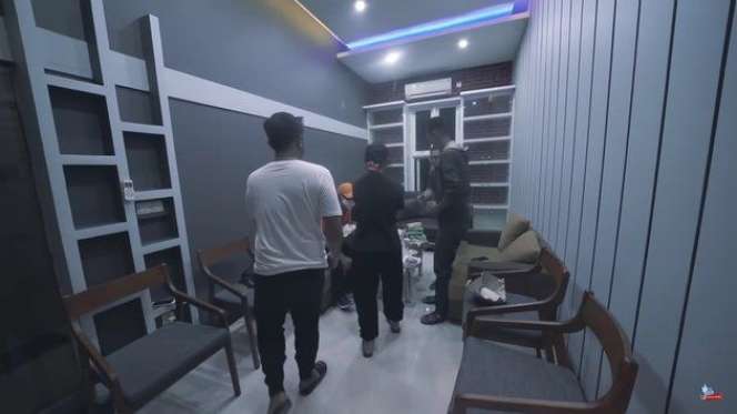 10 Potret Rumah Baru Denny Caknan di Ngawi, Besar dan Megah, Bak Bumi Langit dengan Sekitarnya!