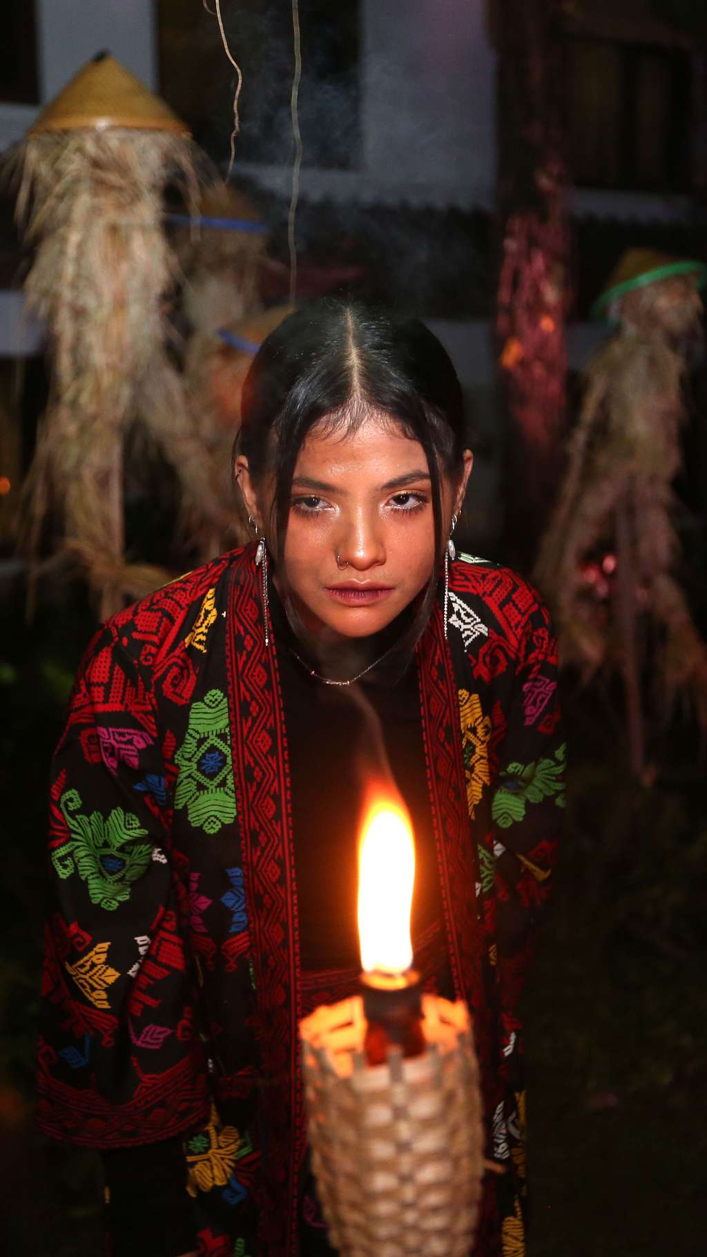 Main Film Horor, Mawar de Jongh Jadi Perempuan Sadis