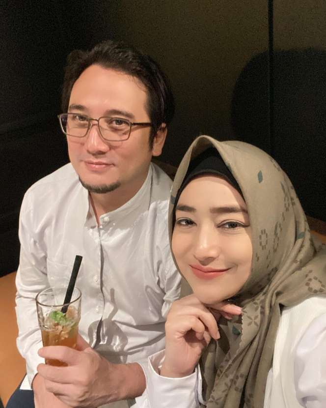 Masih Ingat Pasangan Suami Istri yang Jadi Model Video Klip Dewa 19? Begini Kabarnya Sekarang, Penampilannya Berubah Total!
