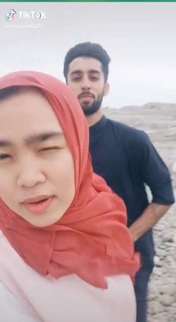Viral Kisah Cinta Beda Negara, Wanita Indonesia Dinikahi Pria Pakistan, Awalnya Iseng Balas Chat Instagram!