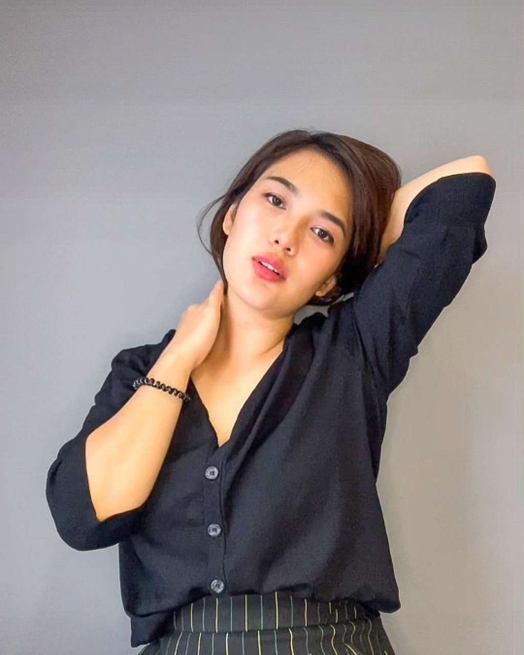 Potret Irma Purba Istri Boris Bokir yang Jarang Terekspos, Kini Diisukan Cerai Karena Orang Ketiga!