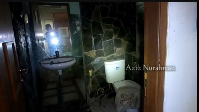 Potret Rumah Mewah Terbengkalai 10 Tahun, Milik Dokter Tampan Kaya Raya, Lokasinya Bikin Merinding!