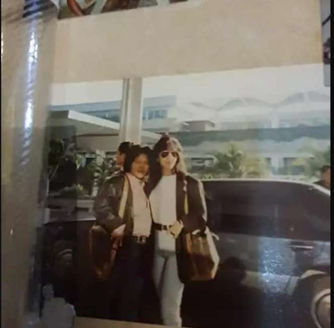 Potret Lawas Suti Karno Saat Main Film Waekop DKI, Jadi Tukang Laundry, Penampilannya Ikonik Banget!