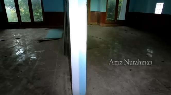 Potret Rumah Mewah Terbengkalai 5 Tahun, Jadi Saksi Bisu Kasus Pembunuhan, Ada Sesajen di Ruangan Korban!