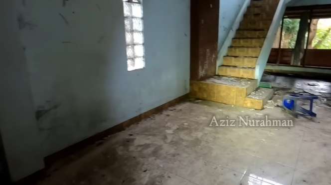 Potret Rumah Mewah Terbengkalai 5 Tahun, Jadi Saksi Bisu Kasus Pembunuhan, Ada Sesajen di Ruangan Korban!