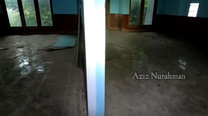 Potret Rumah Mewah Terbengkalai 5 Tahun, Jadi Saksi Bisu Kasus Pembunuhan, Ada Sesajen di Ruangan Korban!