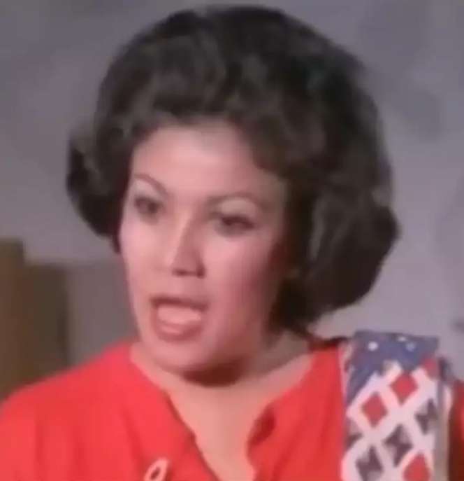 Masih Ingat Tante Mira, Ibu Kos Galak di Warkop DKI? Ternyata Ibu dari Artis & Anggota DPR Terkenal, Ini Potretnya