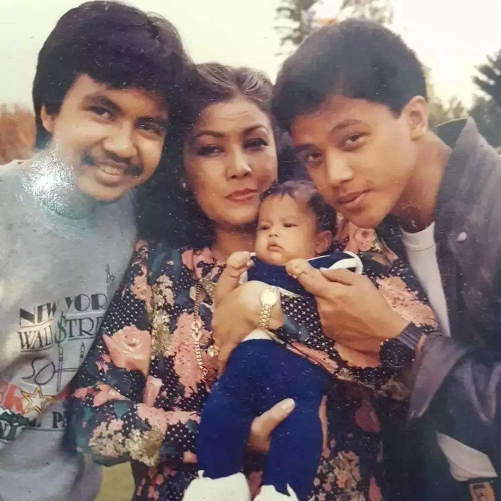Masih Ingat Tante Mira, Ibu Kos Galak di Warkop DKI? Ternyata Ibu dari Artis & Anggota DPR Terkenal, Ini Potretnya