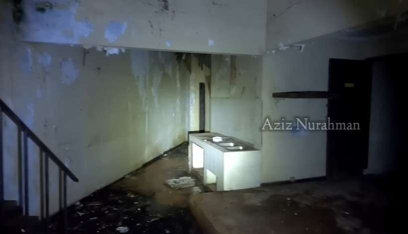 Potret Rumah Mewah Terbengkalai 20 Tahun, Ada Harta Tersembuyi Milik Bos Muda Kaya Raya!