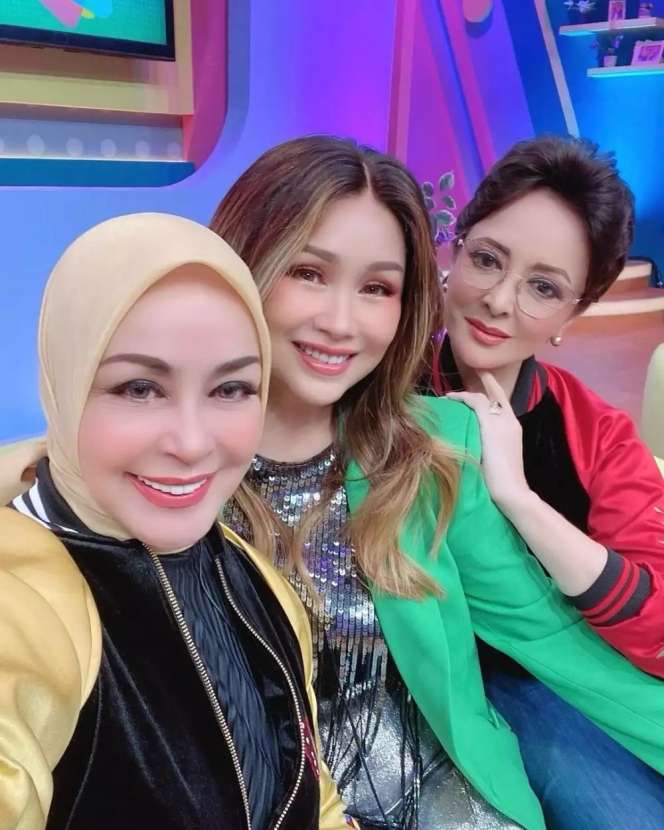 Ingat Gadis Centil yang Naksir Indro di Film Warkop DKI? Dulu Artis Besar Kini Jadi Penjual Baju, Lihat Potretnya
