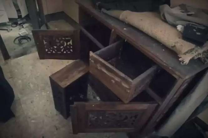 8 Penampakan Vila Mewah Terbengkalai di Atas Bukit, Pemandangan Super Indah Tapi Seram!