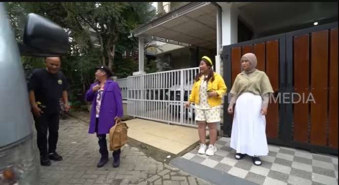 Potret Rumah Bopak Castello yang Jarang Tersorot, Ternyata Super Mewah Bak Istana Kerajaan, Banyak Koleksi Barang Antik!