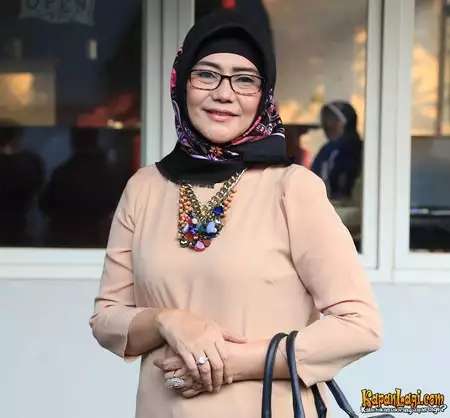 Ingat Julia, Gadis yang di Goda Kasino Warkop DKI di Diskotik? Ternyata Jadi Artis TOP, Kini Sudah 66 Tahun, Ini Potretnya