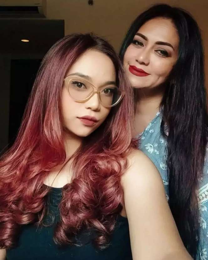 Ingat Sally Marcelina, Pacar Kasino di Warkop DKI? Dulu Primadona & Dijuluki Artis Terseksi, Kini Nasibnya Pilu, Jualan Baju Bekas
