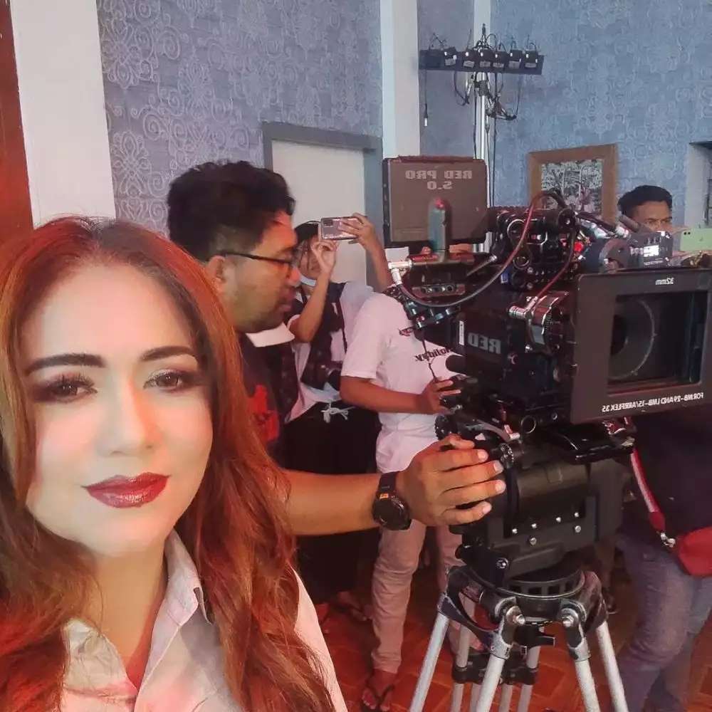 Ingat Sally Marcelina, Pacar Kasino di Warkop DKI? Dulu Primadona & Dijuluki Artis Terseksi, Kini Nasibnya Pilu, Jualan Baju Bekas