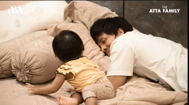 Potret Kasur Baru Atta Halilintar dan Aurel Hermansyah yang Super Lebar, Disebut Terbesar di Dunia!