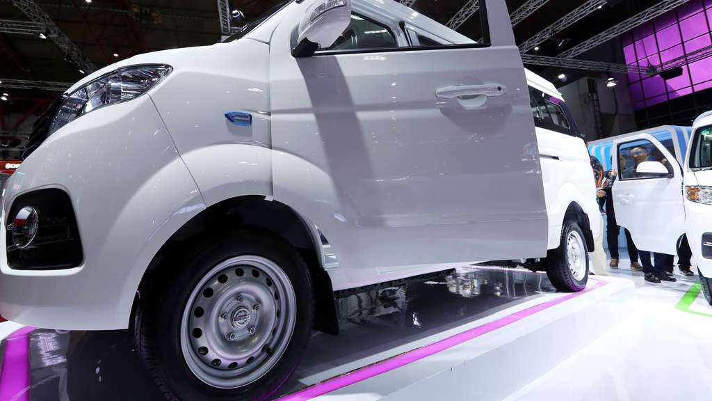 Mobil Listrik ESEMKA Mejeng di IIMS 2023, Begini Penampakannya