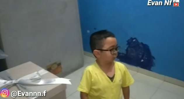 10 Potret Rumah Daus Mini, Tembok Ditambal & Barang Berantakan Dimana-Mana