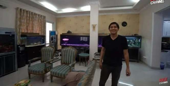 Mundur Jadi Wakil Bupati, 10 Potret Rumah Lucky Hakim yang Jadi Sorotan, Jual Hewan Peliharaan Demi Hidup!