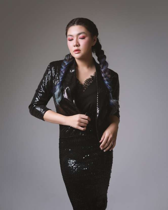 Potret Vicky Shu yang Susah Lupain Mantan Pasangan