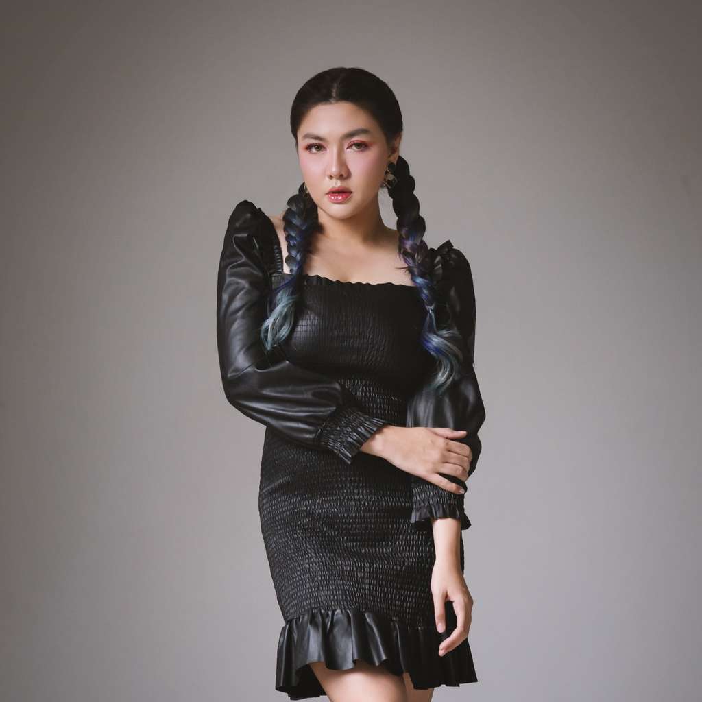 Potret Vicky Shu yang Susah Lupain Mantan Pasangan