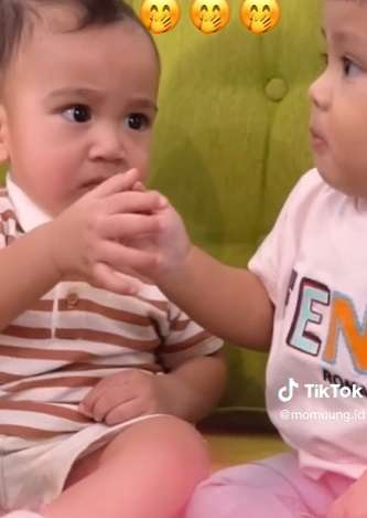 Potret Gemesin Dua Anak Sultan, Rayyanza dan Ameena Syuting Bareng