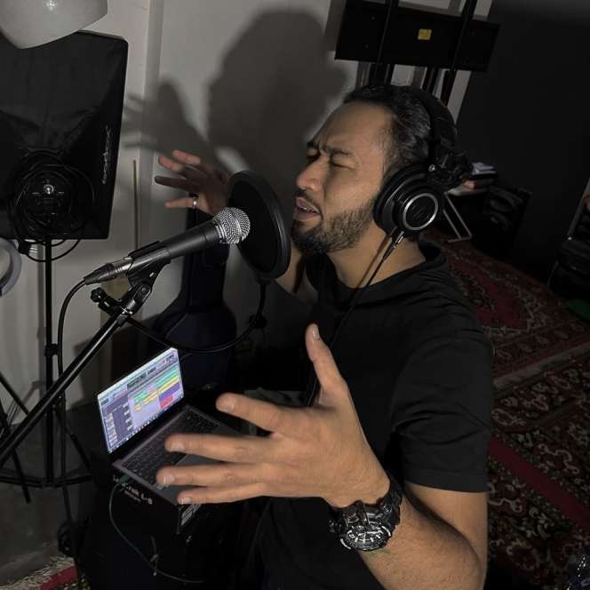 Tak Puas Diakting, Pesinetron Alfie Alfandy Rilis Album Generasi Berfikir