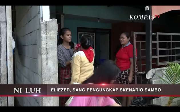 Jauh Dari Mewah, 10 Potret Rumah Bharada E di Manado, Tembok Masih Semen & Sudah Retak-Retak
