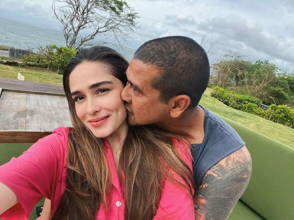Potret Yasmine Wildblood Usai Melahirkan, Malah Terlihat Makin Awet Muda!