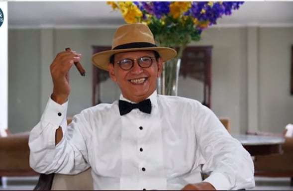 Masih Ingat Model Pria Iklan Jamu Air Mancur? Dulu Jadi Idola Kaum Hawa, Kini Jadi Aktor Legenda Tanah Air!