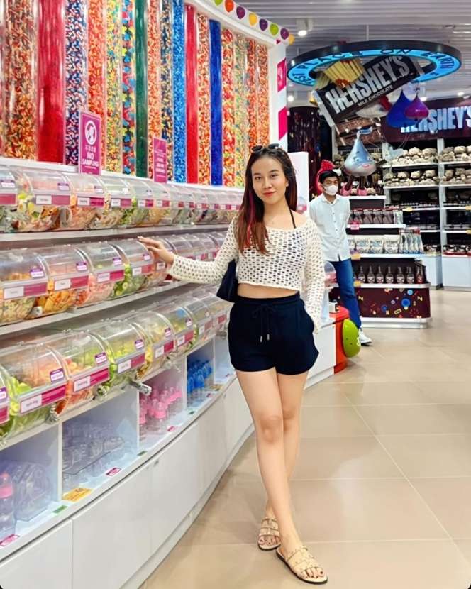 Masih Ingat Adik Mendiang Vanessa Angel, Mayang Lucyana? Penampilannya Bikin Banyak Orang Tercengang  