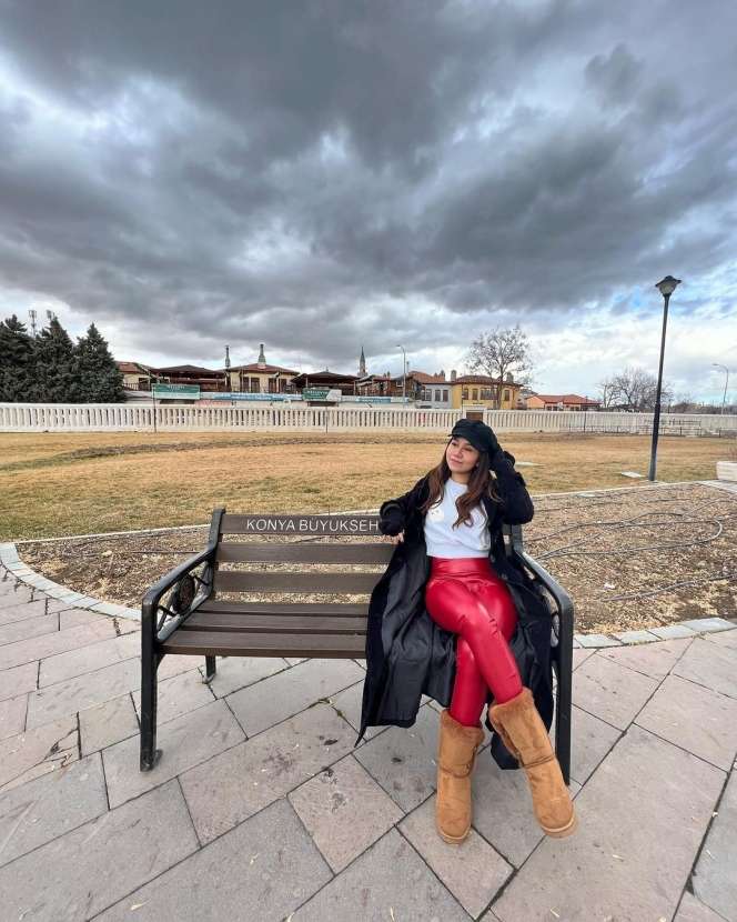 Masih Ingat Adik Mendiang Vanessa Angel, Mayang Lucyana? Penampilannya Bikin Banyak Orang Tercengang  