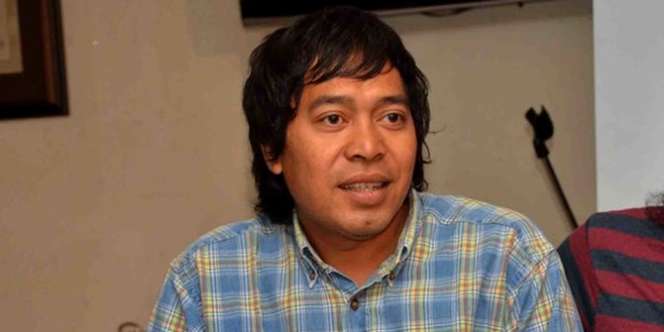 Ingat Bintang Iklan Motor `Semakin di Depan` Bareng Valentino Rossi? Dulu Komedian Paling Terkenal, Kini Nasibnya Bak Bumi & Langit