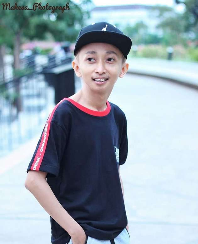 Ingat Omo Kucrut, Pemeran Si Ceking di Sinetron Ronaldowati? Kini Jadi DJ Terkenal, Penampilannya Saat Manggung Bikin Pangling