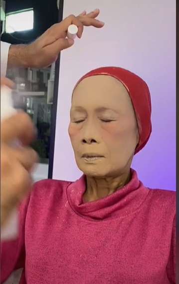 The Power of Makeup, Potret Transformasi Nenek 70 Tahun Usai Dirias, Hasilnya Bikin Melongo, Ternyata Ada Teknik Rahasia!
