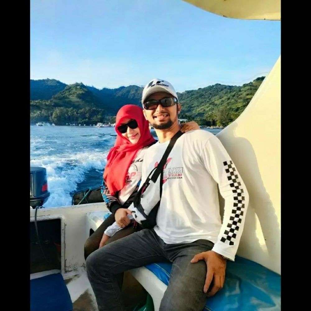 Menikah Lewat Taaruf, 8 Pasangan Artis ini Berujung Cerai, Ada yang Berakhir Musuhan!