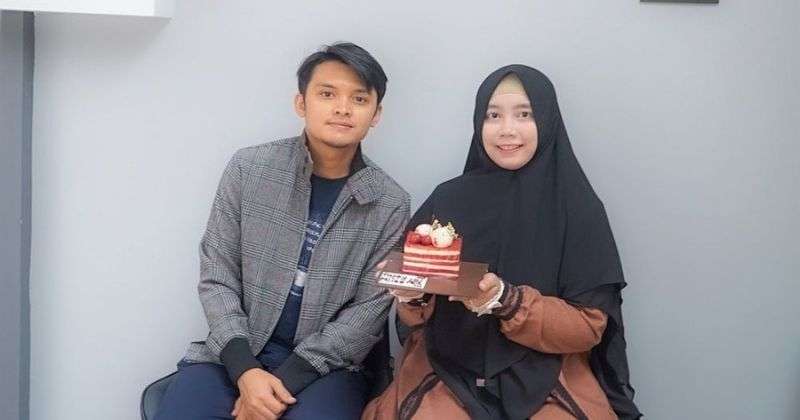 Menikah Lewat Taaruf, 8 Pasangan Artis ini Berujung Cerai, Ada yang Berakhir Musuhan!