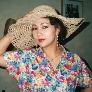 Ingat Bule Cantik di Film 'Pintar-Pintar Bodoh' Warkop DKI? Dulu Jadi Idola Banget, Begini Nasibnya Sekarang