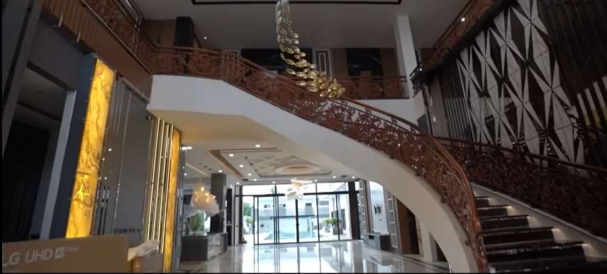 Potret Rumah Baru Richard Lee Seharga Rp70 Miliar, Penampakannya Bak Hotel Berbintang, Isinya Bikin Melongo!