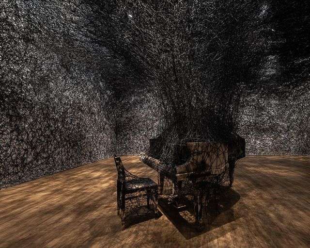 Menikmati Akhir Pekan di Museum Macan, Melihat Keindahan Karya Chiharu Shiota