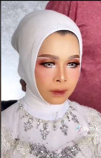 Potret Transformasi Makeup Nenek-nenek Usai Dirias MUA, Wajahnya Auto Kencang, Ternyata Ini Rahasianya!
