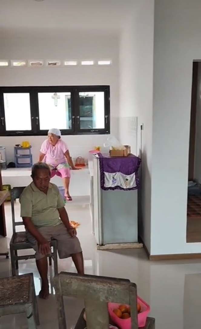 Potret Transformasi Rumah Nenek di Desa Usai Direnovasi Total, Hasilnya Beda Banget, Tetangga Auto Datang!
