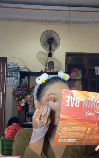 MUA Ini Pilih Makeup Sendiri di Hari Pernikahan, Hasilnya Diluar Dugaan, Begini Potretnya!
