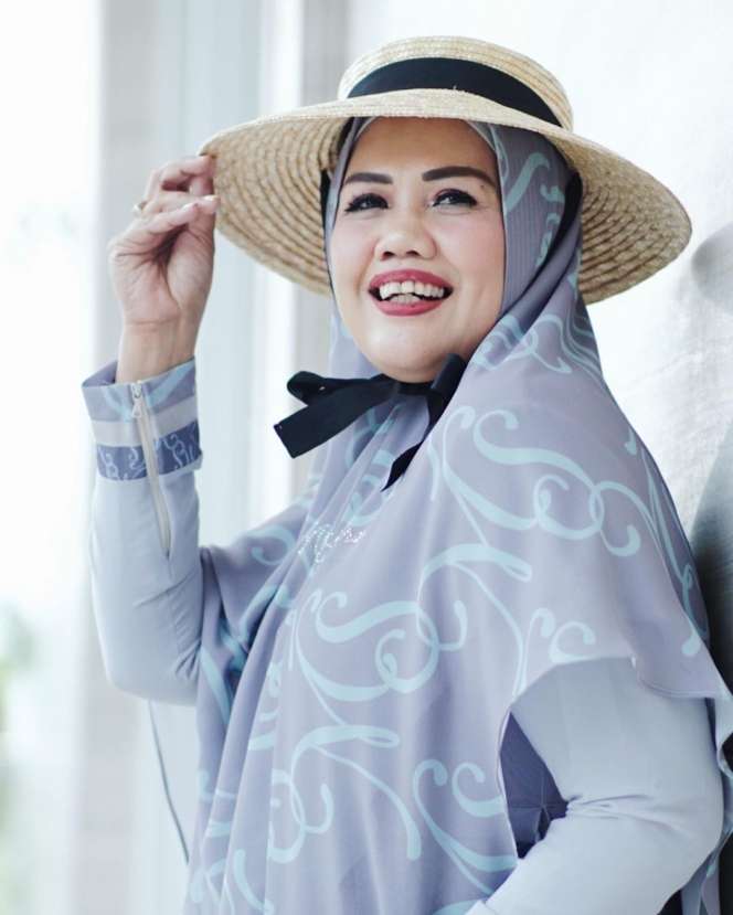 Sederet Seleb Cantik yang Gagal di Pernikahan Ketiga