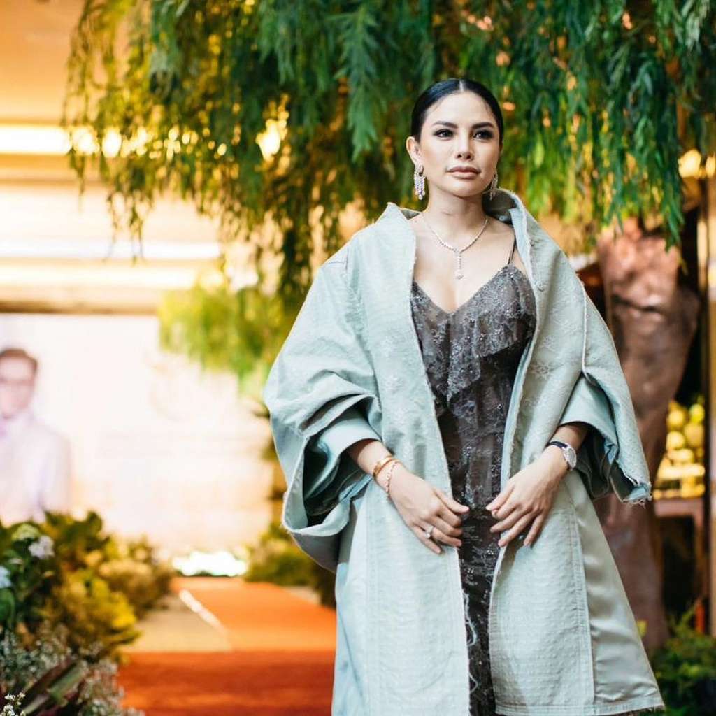 Sederet Seleb Cantik yang Gagal di Pernikahan Ketiga