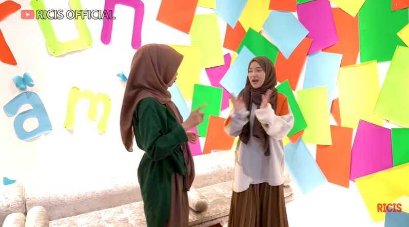 10 Potret Markas Nissa Sabyan dan Ayus yang Jarang Tersorot, Dalamnya Bikin Terkejut!