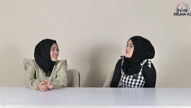 Momen Pertemuan Putri Delina dan Kembaran, Wajahnya Bak Pinang Dibelah Dua, Netizen `Ini Sih Mirip Banget`