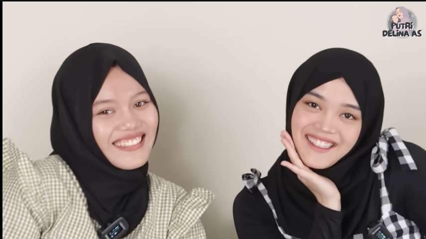 Momen Pertemuan Putri Delina dan Kembaran, Wajahnya Bak Pinang Dibelah Dua, Netizen `Ini Sih Mirip Banget`