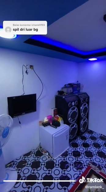 10 Potret Rumah Anti Sombong, Luarnya Gubuk Jelek dari Bambu, Dalamnya Bak Apartemen Mewah, Keren Abis!