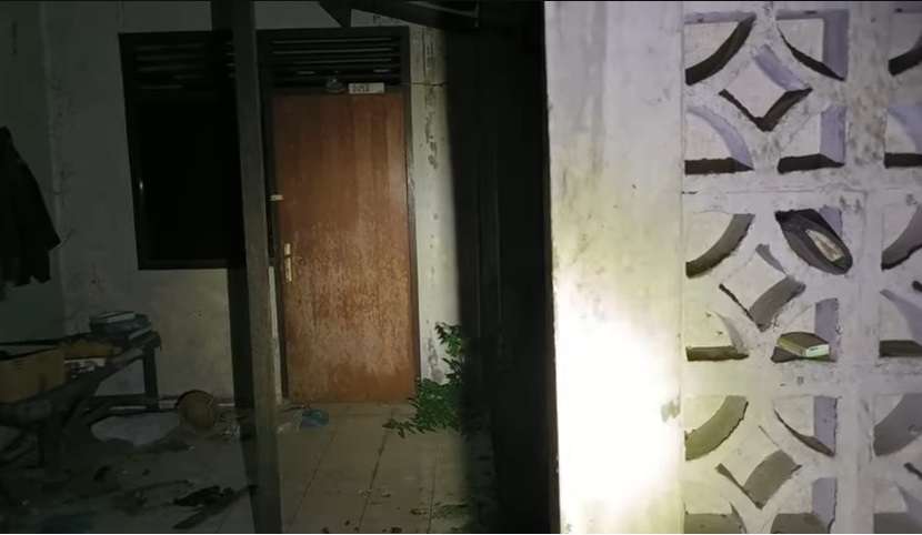 Potret Rumah Mewah Milik Mumun Janda Kaya Raya, Kini Terbengkalai Jadi Super Horor, Warga Sering Lihat Pocong!